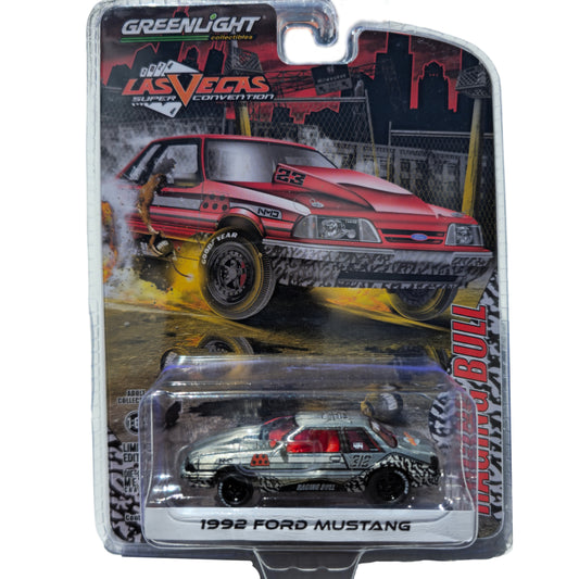 GREENLIGHT RAW Chase 1992 Ford Mustang Raging Bull Vegas Convention 1:64 Diecast
